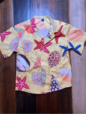 Design in Italy Kids Yellow Seashell & Starfish Short Sleeve Shirt